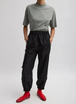 Crispy Nylon Wilt Pull On Jogger