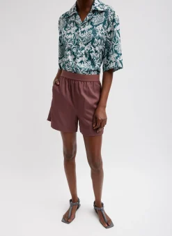 Drapey Suiting Pull On Short