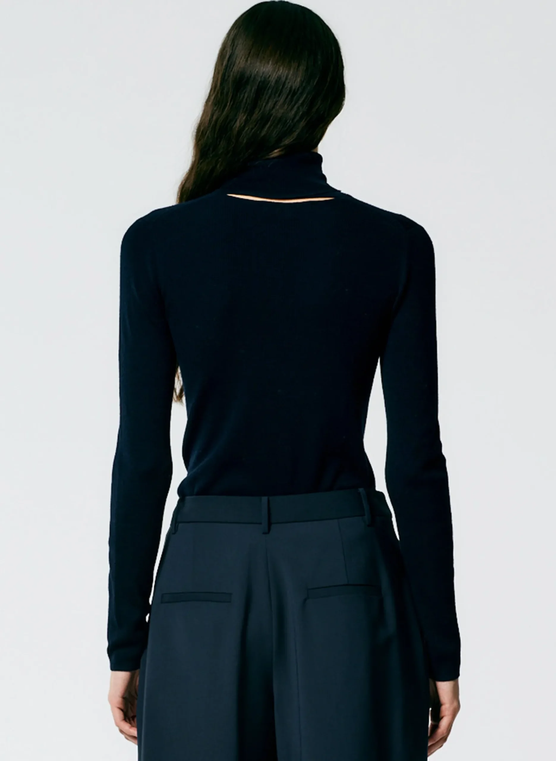 Featherweight Ribbed Sweater Turtleneck Pullover