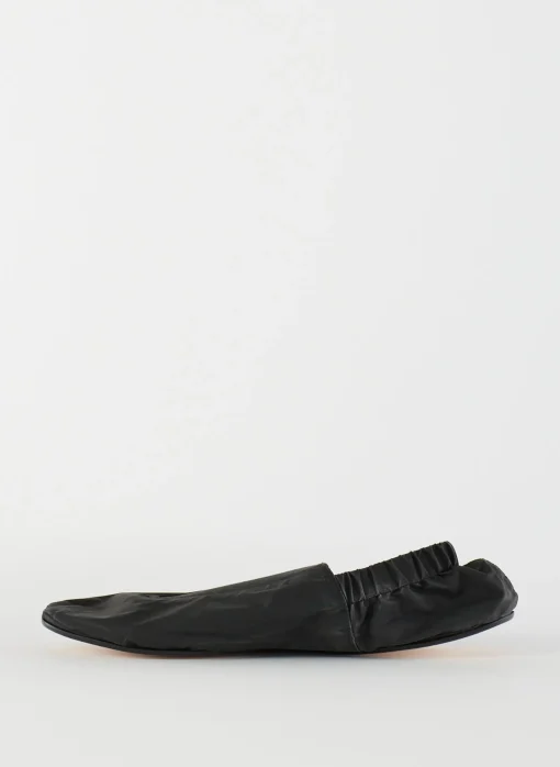 Mikhail Flat