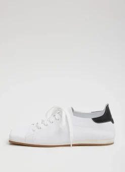 Seth Sneaker