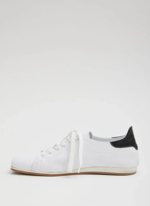 Seth Sneaker