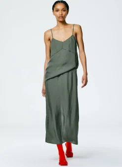 The Slip Skirt